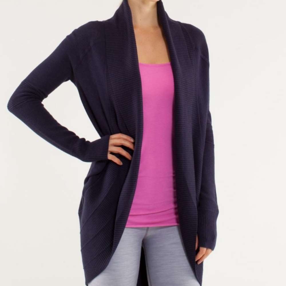 Lululemon Transformation Wrap